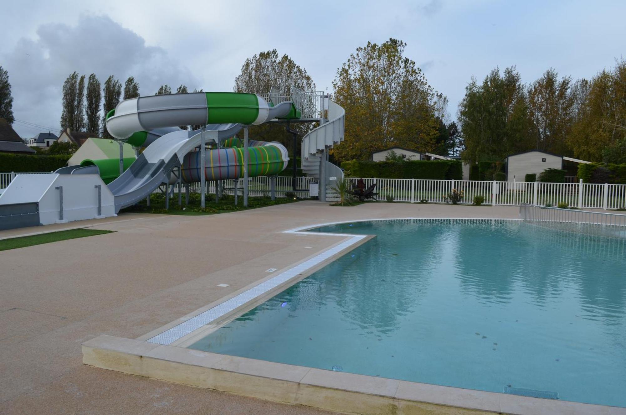 Hotel Riva Bella Chez Caraphou Ouistreham Exterior foto